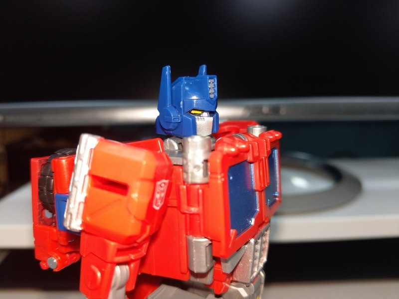 Takara Generations Selects Star Convoy Image  (17 of 20)